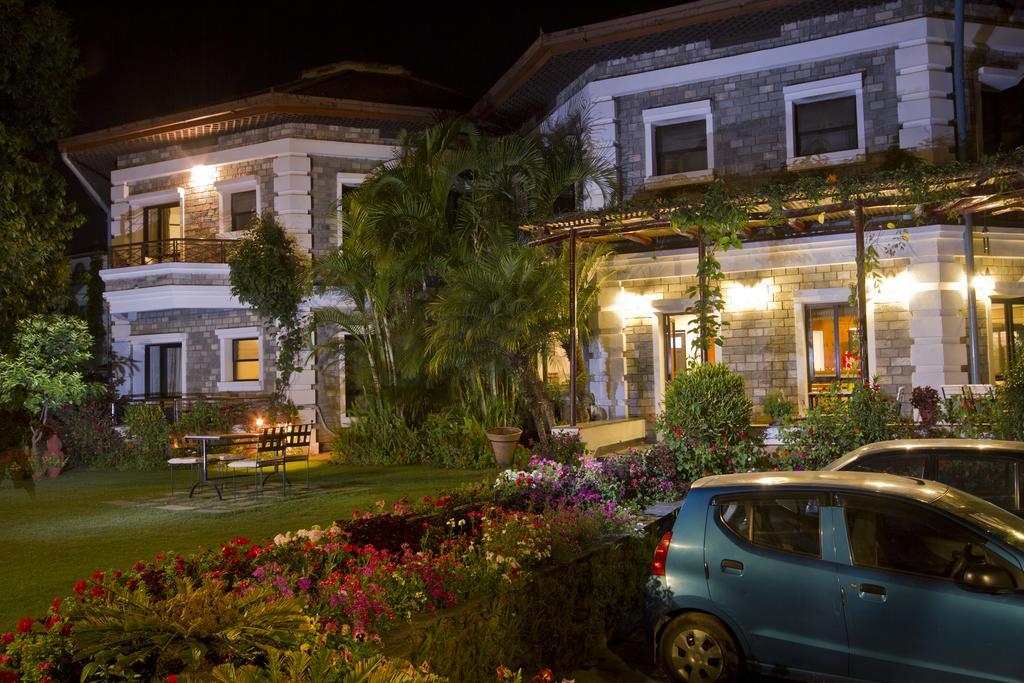 Trek-O-Tel Pokhara Exterior foto