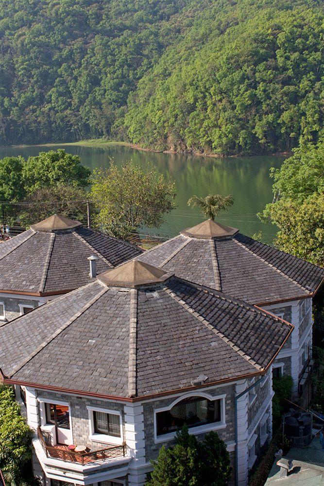 Trek-O-Tel Pokhara Exterior foto