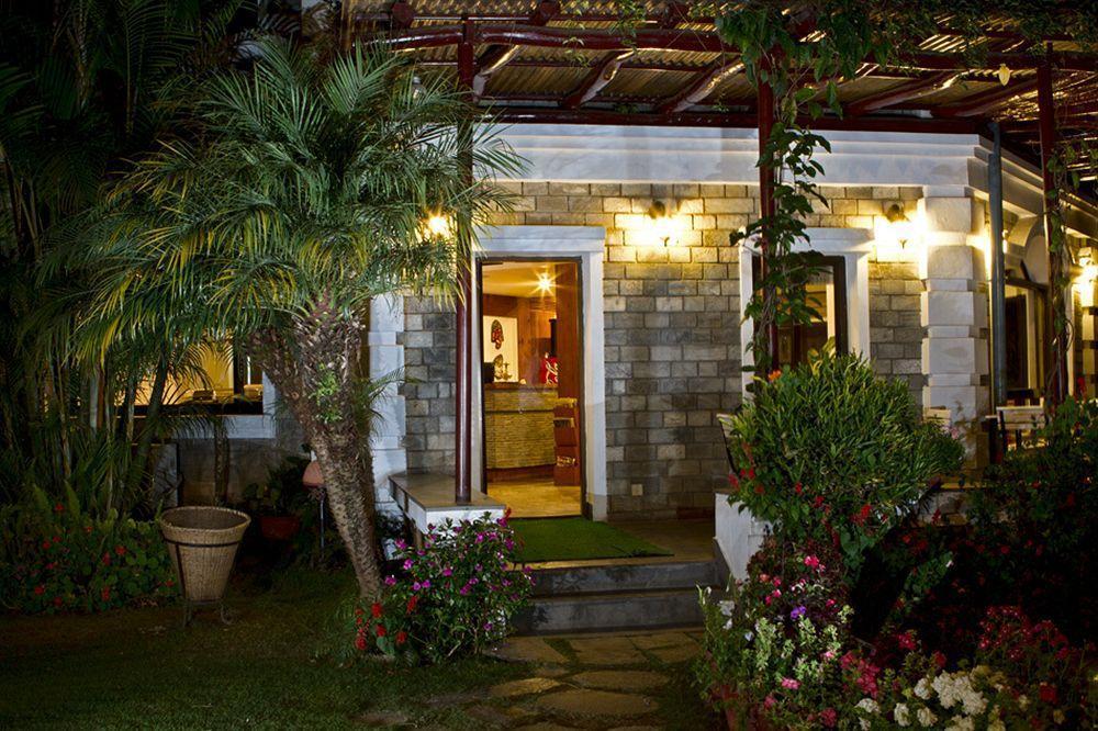 Trek-O-Tel Pokhara Exterior foto