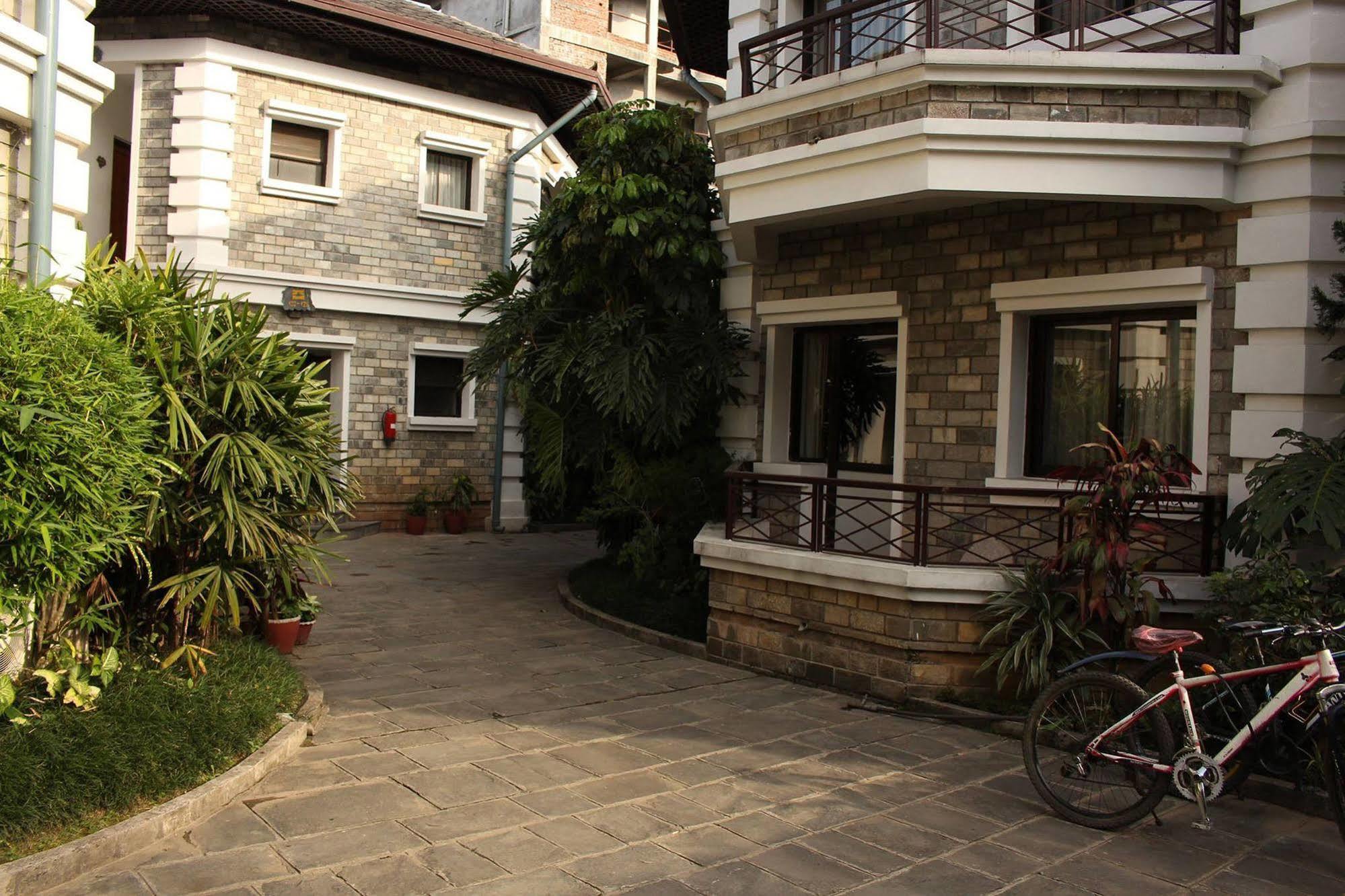 Trek-O-Tel Pokhara Exterior foto