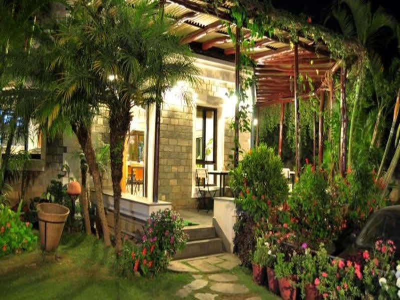 Trek-O-Tel Pokhara Exterior foto